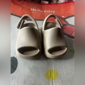 Yeezy Infant Slide